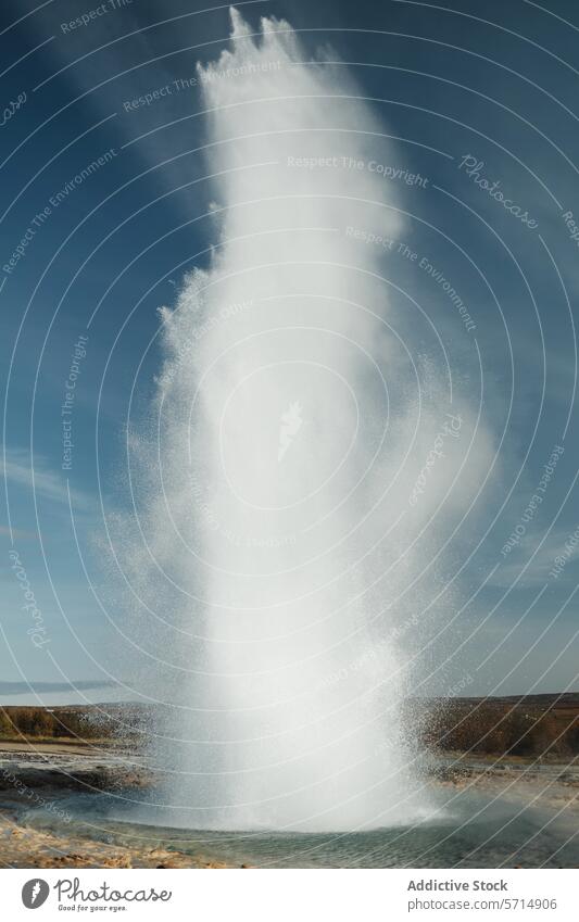 Generiertes Bild Strokkur Geysir Eruption Island Wasser Verdunstung Himmel blau Geothermie natürlich Erscheinung reisen Reykjavík Wahrzeichen goldener Kreis