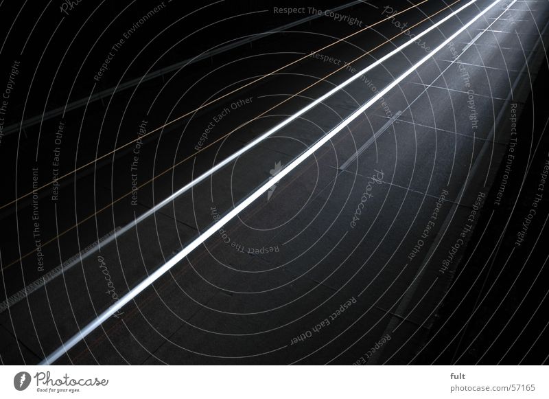 ganz schnell Autobahn Licht Langzeitbelichtung weiß Streifen Nacht Stil Schwung dunkel Linie Lampe Bewegung hell