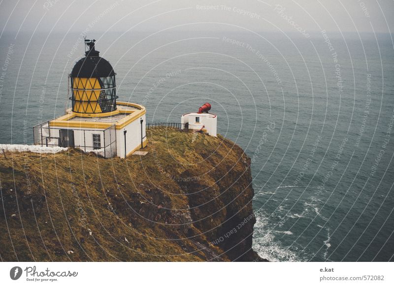 //Schottland_4 Ferien & Urlaub & Reisen Tourismus Abenteuer Ferne Natur Landschaft Wasser Himmel Küste Seeufer Bucht Europa Leuchtturm leuchten Farbfoto