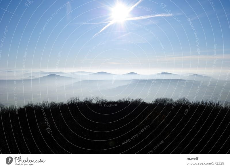 Herbst Ausflug Freiheit wandern Natur Landschaft Luft Himmel Schönes Wetter Nebel Wald Berge u. Gebirge Rhön beobachten entdecken Erholung genießen blau weiß