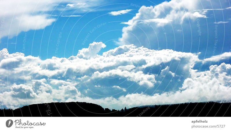 steinwald12 Wolken Horizont Himmel blau-weiß