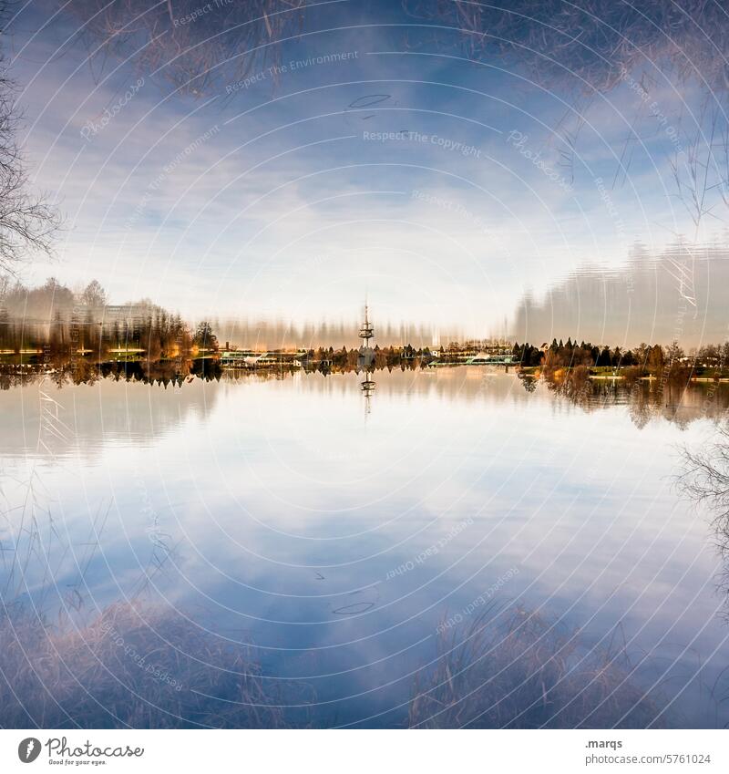 See Reflexion & Spiegelung Idylle Herbst Himmel Wasser Landschaft Natur Umwelt optische täuschung Erholung Schönes Wetter Baum Stimmung Ausflug Wasseroberfläche