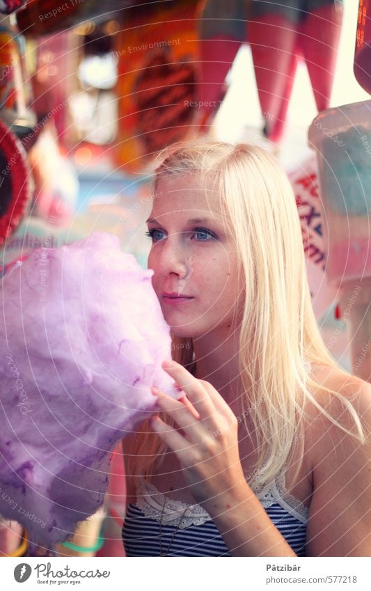 Kööööörmes Lebensmittel Dessert Süßwaren Zuckerwatte Freude Feste & Feiern Oktoberfest Jahrmarkt feminin berühren Essen blond süß mehrfarbig Farbe Kreativität