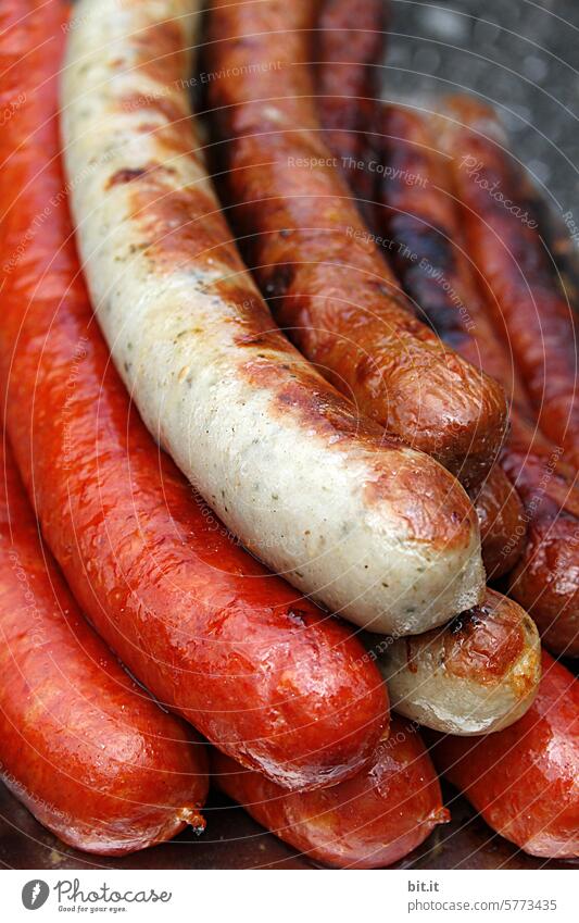 sprichwörtlich ... l ... arme(s) Würstchen ... Wurstwaren Ernährung Lebensmittel Fleisch Essen wurst Mahlzeit lecker Snack frisch Küche Deutschland