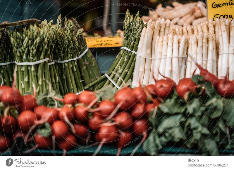 Markttag -  Spargel & Radieschen Möhre Marktstand Gemüse frisch Lebensmittel Gesundheit Bioprodukte Vegetarische Ernährung Gesunde Ernährung Vegane Ernährung