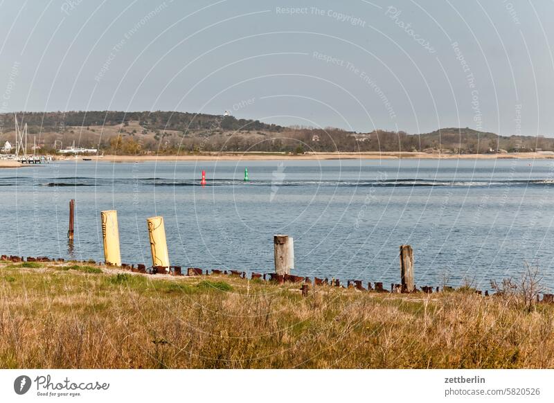 Hiddensee - Blick zum Leuchtturm auf dem Dornbusch ferien frühling grieben hiddensee insel kloszer mecklenburg meer mv nezuendorf ostsee reise sommer sonne