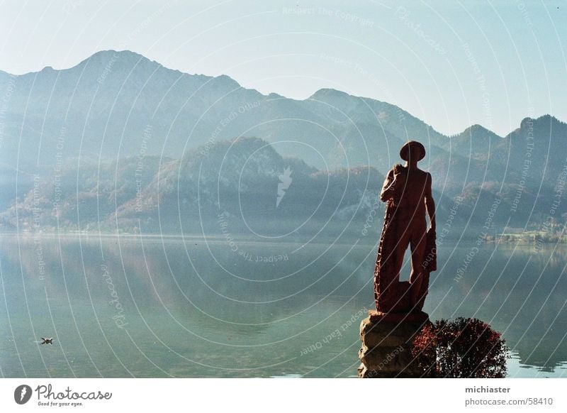 Ausblick See Kochelsee wandern Aussicht Alpen Berge u. Gebirge satue Stein Wasser Idylle