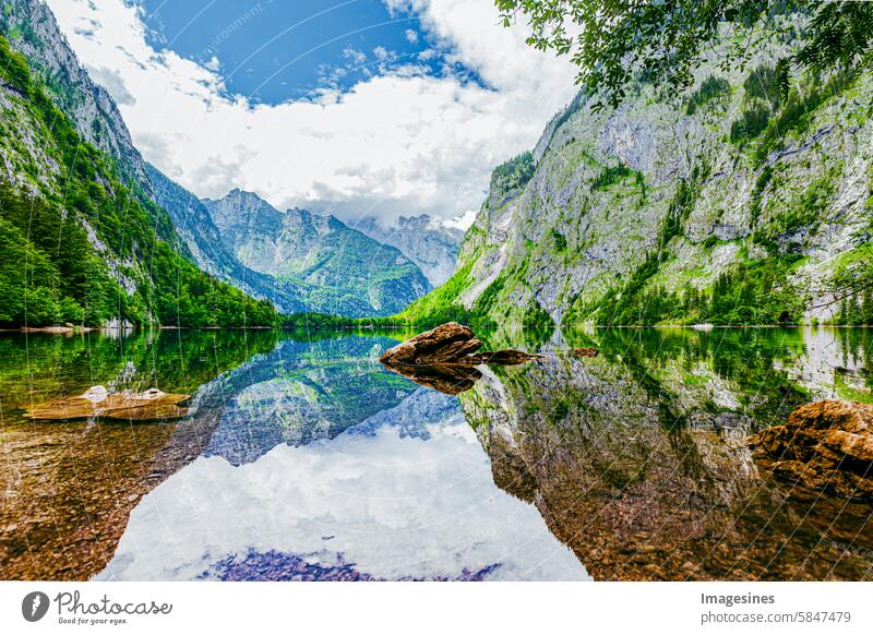 Reiseziel Königssee Obersee Königssee. Wandern in den Bergen. Landschaftskulisse. Berchtesgadener Land, Bayern, Deutschland Alpen Abenteuer Bayerische Alpen