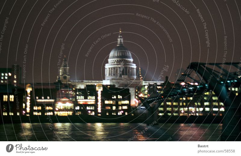 When The Sun Goes Down London Lampe Götter Religion & Glaube Licht Nacht dunkel gehen überbrücken Hängebrücke England Englisch Großbritannien st.pauls cathedral