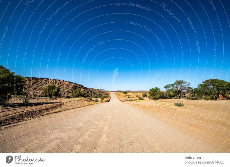 weggeschichten Einsam endlos Wege & Pfade Straße beeindruckend besonders Himmel Landschaft Ferien & Urlaub & Reisen außergewöhnlich Afrika weite Ferne Fernweh