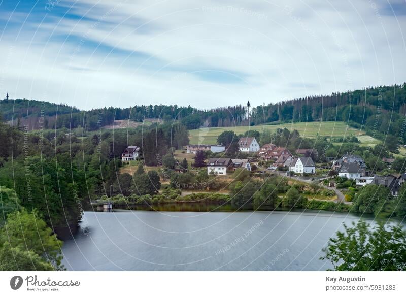 Agger Stausee Wasser Landschaft Berge u. Gebirge Natur Himmel Sommer Sonne See Außenaufnahme Panorama Umwelt Tourismus Panorama (Aussicht) grün Farbfoto