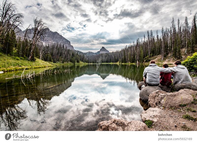 unterwegs ist zu hause stille Wyoming USA Amerika Wasser Wolken See Bäume Berge u. Gebirge Landschaft Wald fantastisch Ferien & Urlaub & Reisen Natur besonders