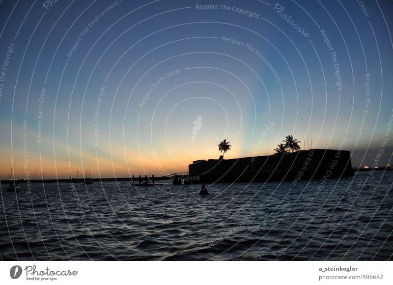 Abendstimmung über Salvador De Bahia Umwelt Natur Landschaft Wasser Himmel Horizont Sonne Sonnenfinsternis Sonnenlicht Sommer Wetter Schönes Wetter Wellen Küste