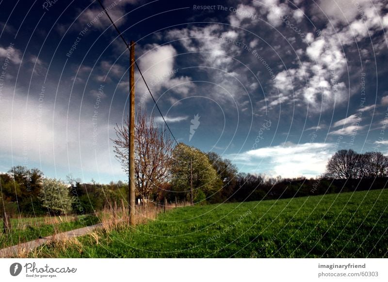 on a wire II Länder Strommast Wolken Gras Wiese country Landschaft Himmel