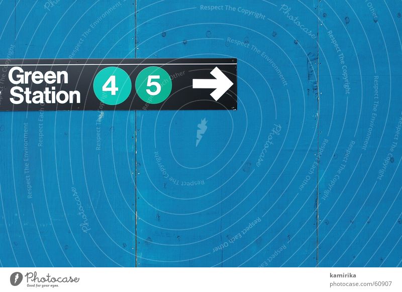 greenstation grün U-Bahn New York City Eisenbahn Ferien & Urlaub & Reisen Amerika Green Station U-Bahnnetz blau blue journey Ausflug Pfeil america USA Wegweiser