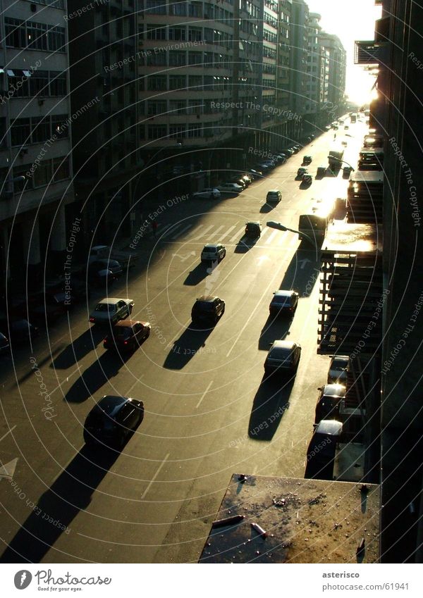 afternoon 2 Stadt Brasilien Asphalt Rio de Janeiro Licht Durchgang cars road street building Bus architecture Signal pedestrian transit shade window light sun