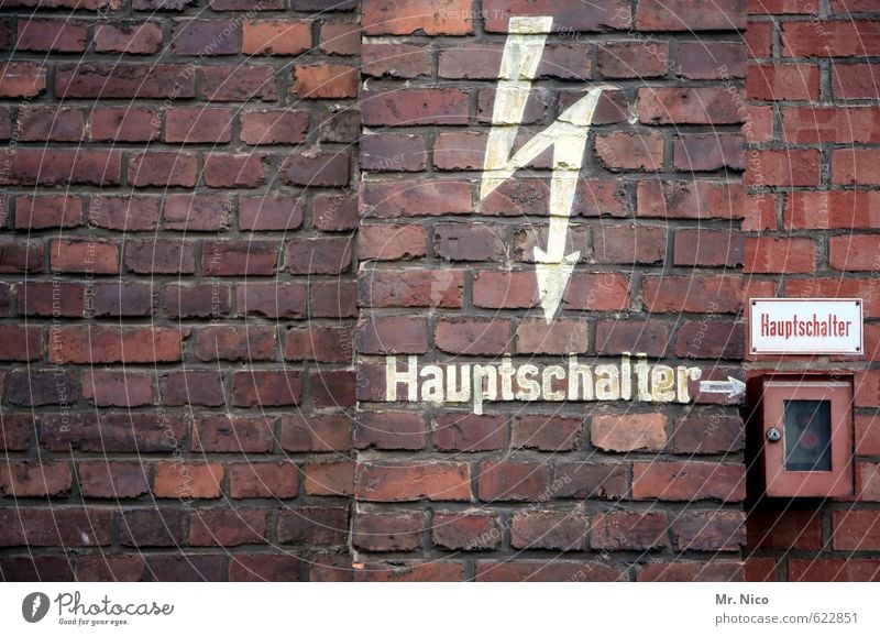 powerpoint Technik & Technologie Industrieanlage Fabrik Bauwerk Gebäude Mauer Wand Fassade Zeichen Schriftzeichen Schilder & Markierungen Hinweisschild