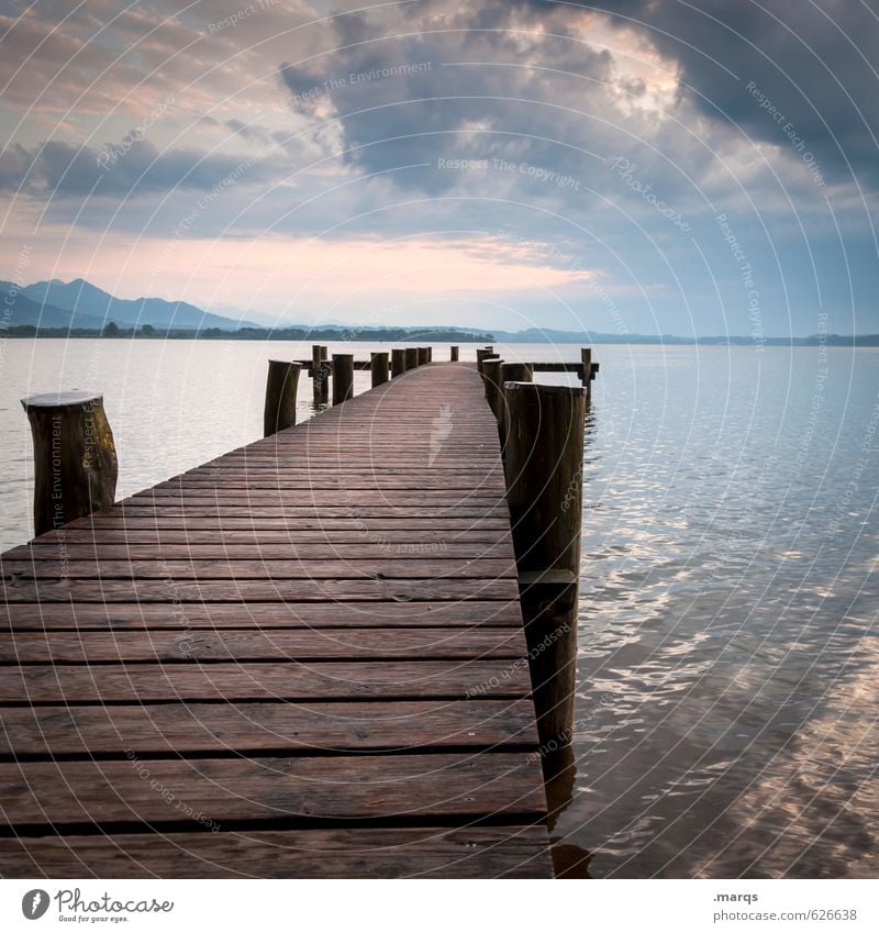 Flucht nach vorn Lifestyle Ferien & Urlaub & Reisen Tourismus Ausflug Ferne Freiheit Natur Landschaft Urelemente Himmel Wolken Horizont Sommer Klima