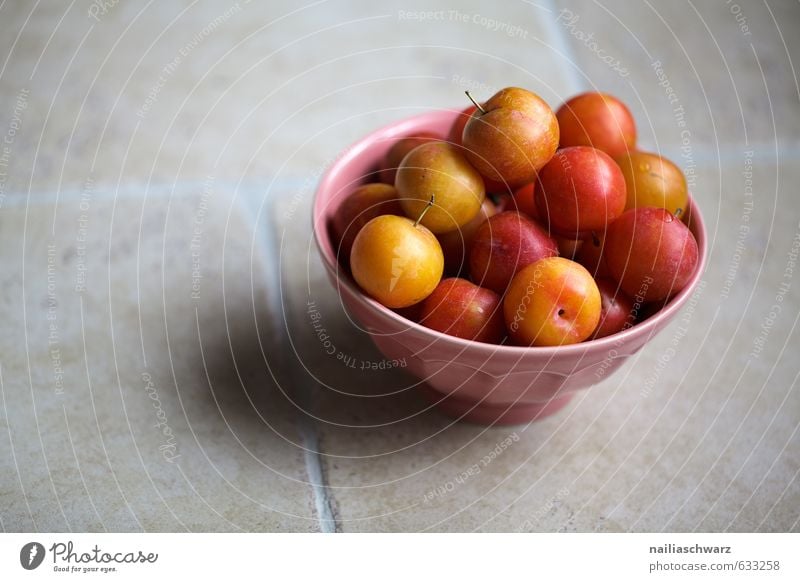 gelbe Pflaumen Lebensmittel Frucht gelbe pflaume Ernährung Essen Bioprodukte Vegetarische Ernährung Diät Fasten Schalen & Schüsseln Becher Duft einfach frisch