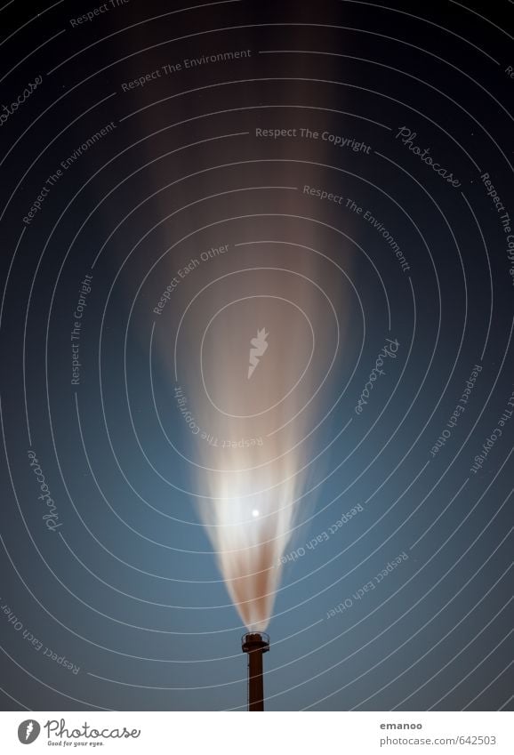 CO2 Technik & Technologie Energiewirtschaft Kohlekraftwerk Industrie Luft Himmel Nachthimmel Mond Vollmond Klimawandel Schornstein dreckig dunkel Sauberkeit