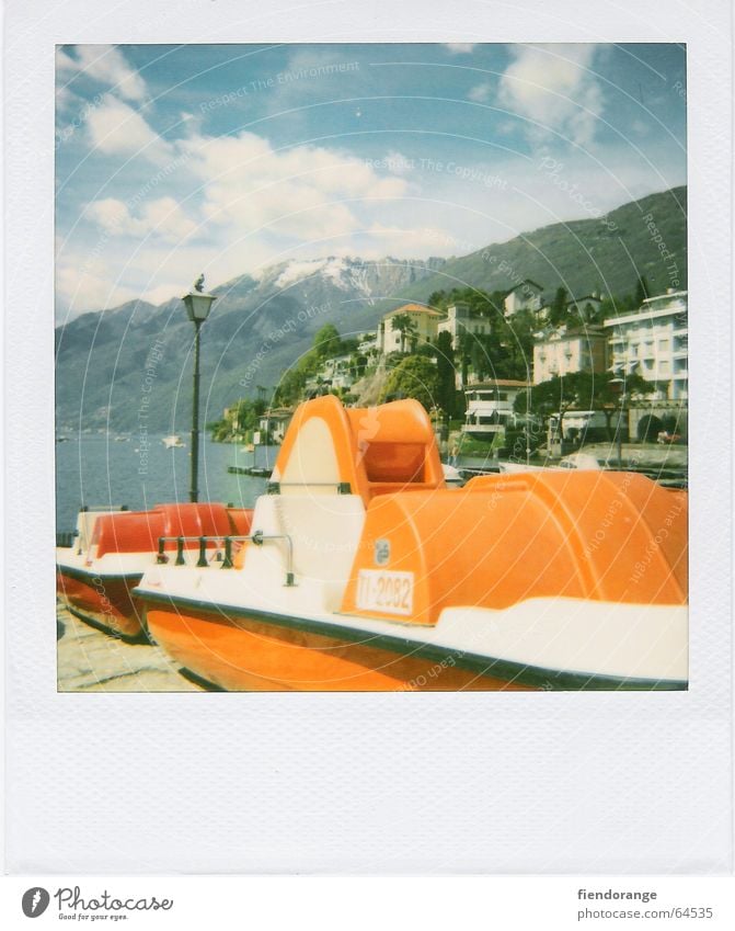 retroboot Wasserfahrzeug Vogel Laterne Wolken Ferien & Urlaub & Reisen Haus Schweiz Himmel treetboot Polaroid