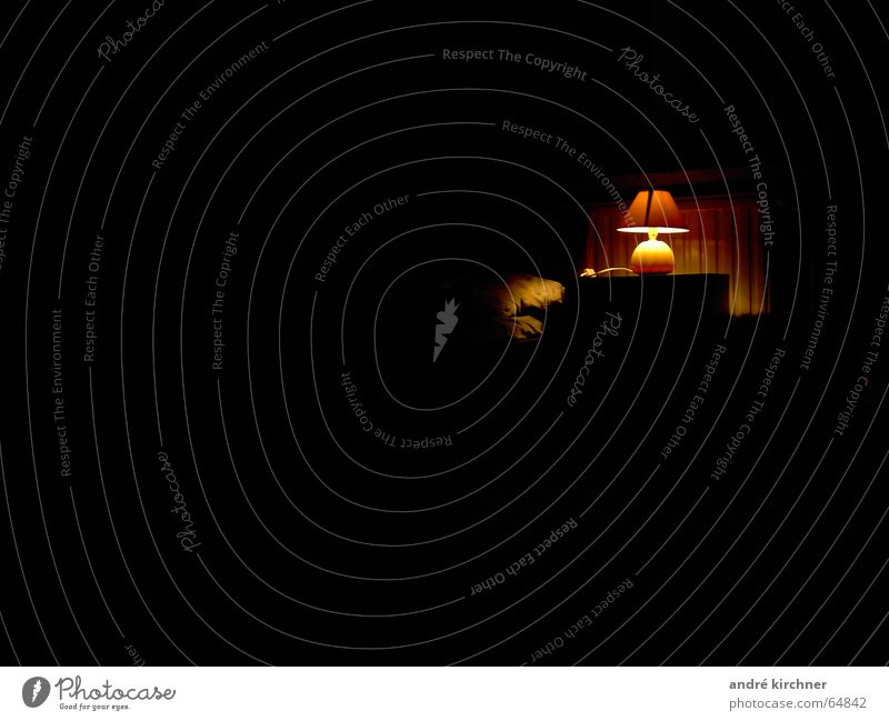 mitternachttisch Nacht Schlafzimmer Lampe Nachttisch Licht dunkel Bett
