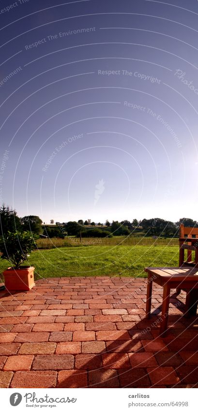 Bad Meingarten Terrasse Terrakotta Wiese Ferien & Urlaub & Reisen Sommer Balkon Panorama (Aussicht) kirschlorbeer gartenmöbel Garten Rasen Himmel blau Sonne