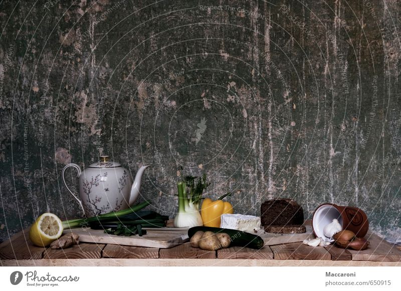 Schön gesund Lebensmittel Käse Gemüse Salat Salatbeilage Frucht Brot Ernährung Frühstück Mittagessen Abendessen Büffet Brunch Bioprodukte Vegetarische Ernährung