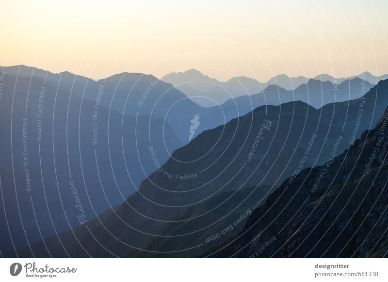 Jenseits vom Terminkalender harmonisch Erholung Ferien & Urlaub & Reisen Ferne Freiheit Sommerurlaub Berge u. Gebirge wandern Landschaft Himmel Schönes Wetter