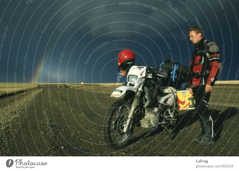 After The Rain Comes Sun. After the sun comes rain again... Regenbogen Motorrad Chile Helm Motocrossmotorrad feuerland xt 600 motoradfahrer Straße Geländewagen