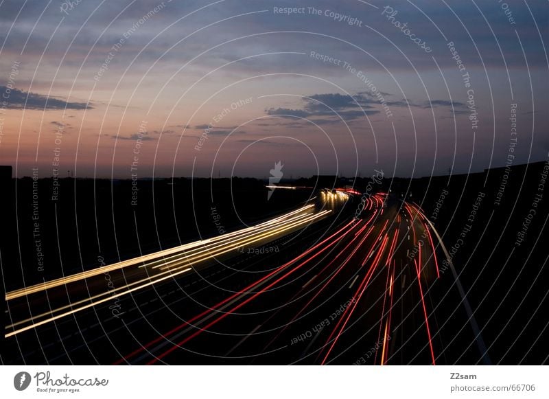 viele Wege führen nach...II Nacht Linie Autobahn Verkehr Gegenverkehr steifen PKW street Wege & Pfade way Langzeitbelichtung cars