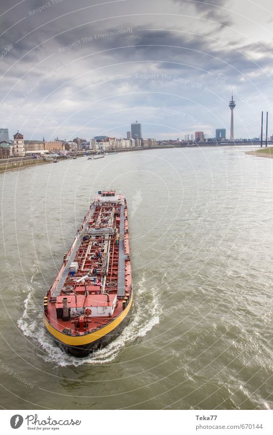 düsseldorf con aglio Stadt Hauptstadt Skyline Turm Gebäude Architektur Sehenswürdigkeit Wahrzeichen Verkehr Verkehrsmittel Verkehrswege Güterverkehr & Logistik