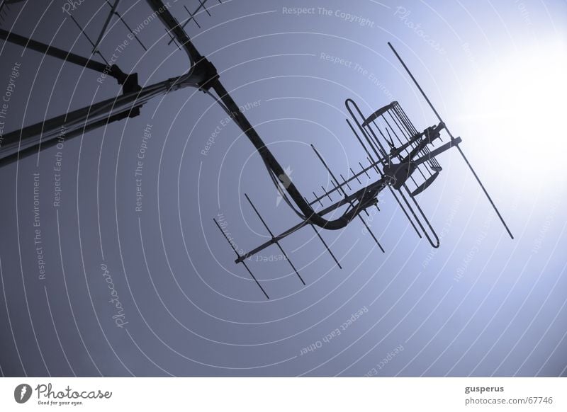 { receiver } Radio Antenne Dach einfangen Verstärker transferieren Top on air übertragung Fernsehen oben alt kein kabel tv keine schüssel emfang empangswellen