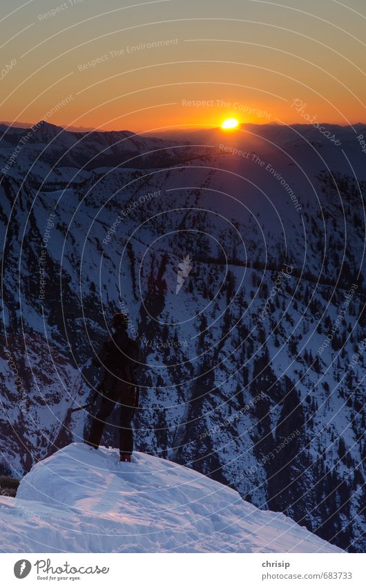 fast vorbei Freizeit & Hobby Abenteuer Ferne Freiheit Winter Schnee Berge u. Gebirge wandern Sportler Mensch 1 Natur Landschaft Himmel Horizont Sonne