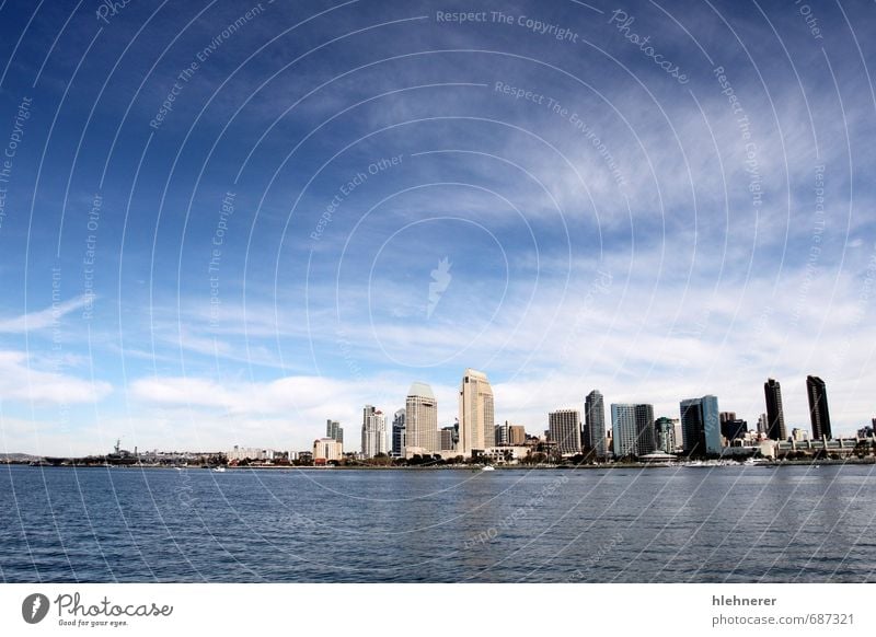 Skyline San Diego Ferien & Urlaub & Reisen Tourismus Meer Business Landschaft Himmel Wolken Küste Stadt Stadtzentrum Hochhaus Hafen Gebäude Architektur