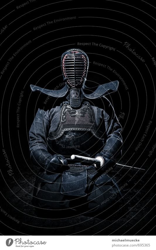 Kendo Warrior Kampfsport Mensch Kultur dunkel blau schwarz Einsamkeit geheimnisvoll alone Bielefeld black blue culture dark Deutschland dramatic dramatisch