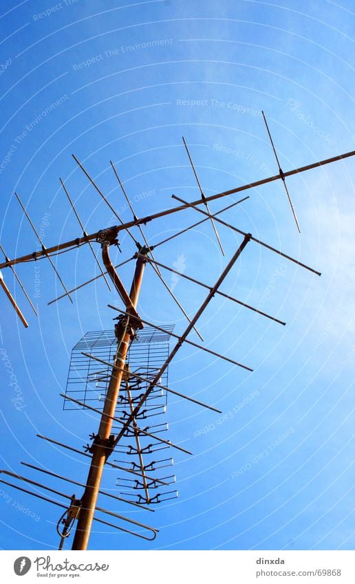 what's the frequency, kenneth? Antenne Sender Fernsehen Begrüßung Himmel Verbindung Kontakt