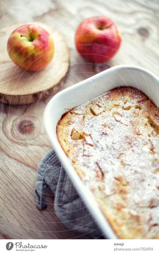 Apfel-Pfannkuchen aus dem Ofen Kuchen Dessert Süßwaren Ernährung Büffet Brunch Slowfood lecker süß Farbfoto Innenaufnahme Menschenleer Tag