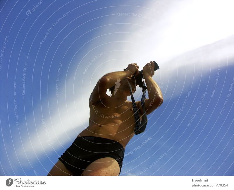 Fotograf Sommer Fotografieren Wolken sehr wenige Streifen Brasilien Fotokamera Himmel Sonne Schatten blau Werbung clean