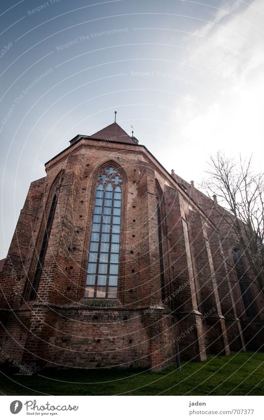 st. pauli Tourismus Sightseeing Städtereise Kirche Baustelle Architektur Stadt Stadtzentrum Skyline Bauwerk Gebäude Mauer Wand Fenster Sehenswürdigkeit Denkmal