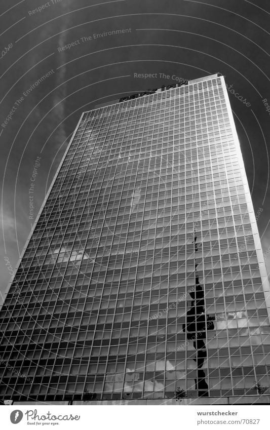 parkinn grau schwarz weiß Hotel Hochhaus Reflexion & Spiegelung black white