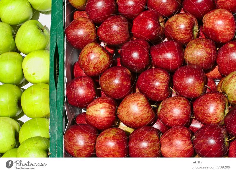 Das ist Wuppertal... Herbst schön ästhetisch Gesundheit Idylle Kitsch saftig Apfel Kiste rund rot lecker süß glänzend Gesunde Ernährung Geschmackssinn Tennis