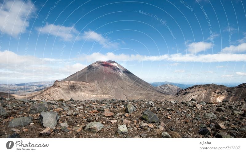 Auf den Spuren von Frodo. Umwelt Natur Landschaft Urelemente Erde Sand Himmel Wolken Horizont Herbst Schönes Wetter Felsen Berge u. Gebirge Gipfel Vulkan