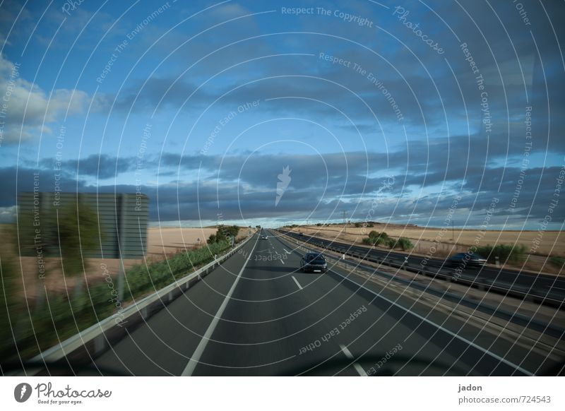 roadmovie. Ferien & Urlaub & Reisen Zeitmaschine Himmel Wolken Horizont Verkehr Verkehrswege Autofahren Busfahren Straße Autobahn PKW Unendlichkeit blau Fernweh