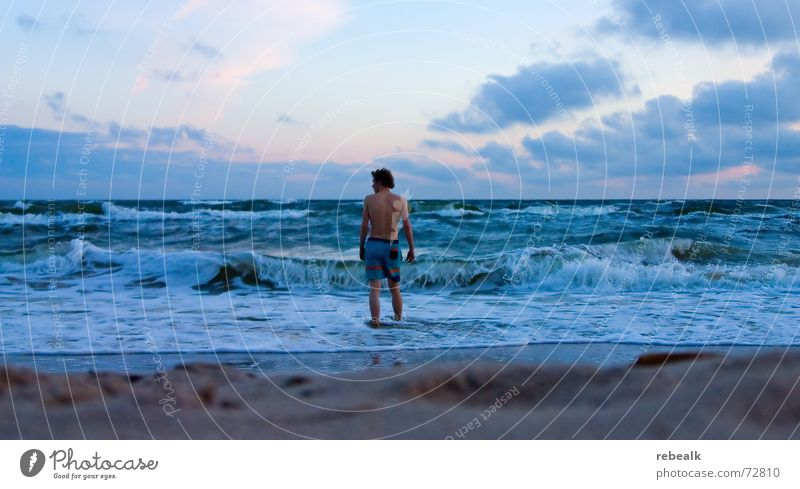 Ostsee 5.30 Haut Leben Wohlgefühl Schwimmen & Baden Ferien & Urlaub & Reisen Abenteuer Freiheit Sommer Strand Meer Wellen maskulin Junger Mann Jugendliche