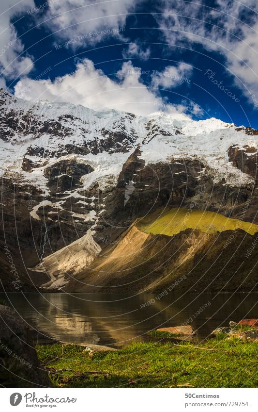 Der Gebirgssee Ferien & Urlaub & Reisen Tourismus Ausflug Abenteuer Ferne Freiheit Sommerurlaub Berge u. Gebirge wandern Natur Landschaft Wasser Wolken Schnee