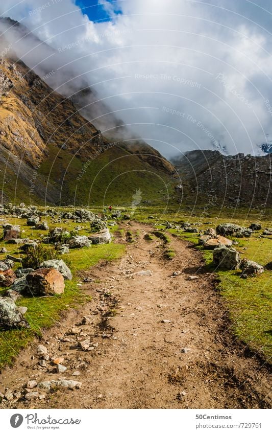 Der Aufstieg Ferien & Urlaub & Reisen Tourismus Ausflug Abenteuer Berge u. Gebirge wandern Umwelt Natur Landschaft Wetter Schönes Wetter Nebel Wiese Feld Alpen