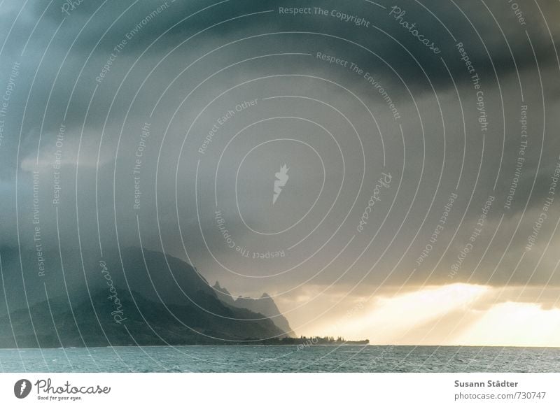 Napali Coast Küste Kauai Sonnenlicht Lichterscheinung Wolkenbruch Pazifik Silhouette Bergsilhouetten