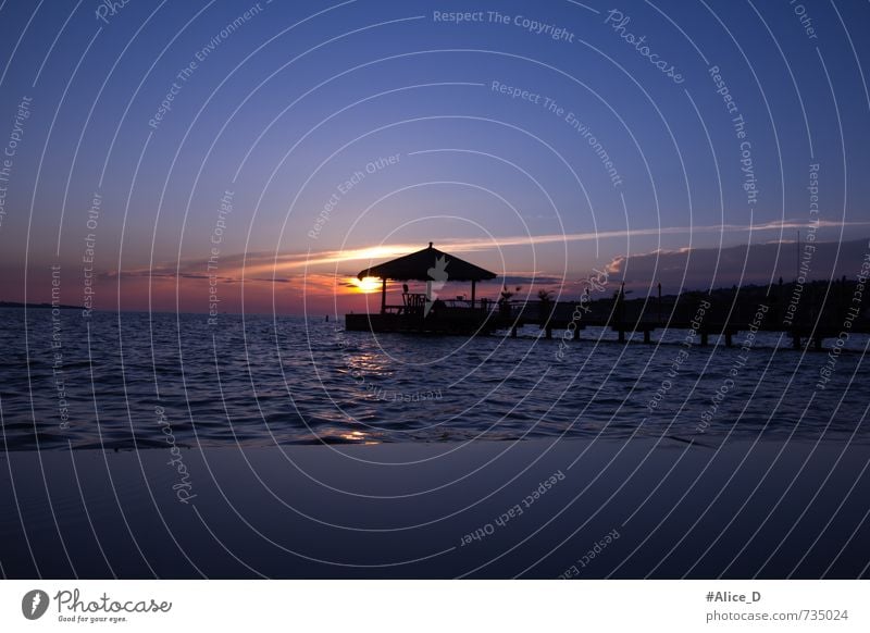 Am ende des Tages in Portoroz Natur Landschaft Wasser Himmel Wolken Horizont Sonnenaufgang Sonnenuntergang Sonnenlicht Schönes Wetter Wellen Küste Bucht Meer