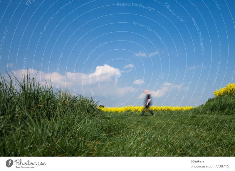 Eile oder Weile? Ausflug Sommer Sommerurlaub Sonne wandern Mensch maskulin Mann Erwachsene Leben 1 Umwelt Natur Landschaft Himmel Wolken Frühling Wetter